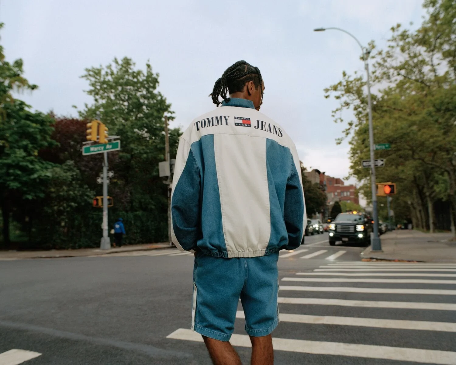 Tommy hilfiger baggy on sale pants